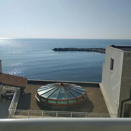 Bendida Flat Maritime Apartman Topola